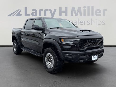 Used 2025 RAM 1500 RHO w/ RHO Level 1 Equipment Group AWD/4WD image 8