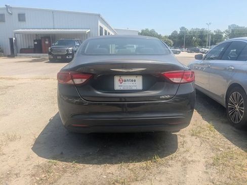 Used 2016 Chrysler 200 LX FWD image 2