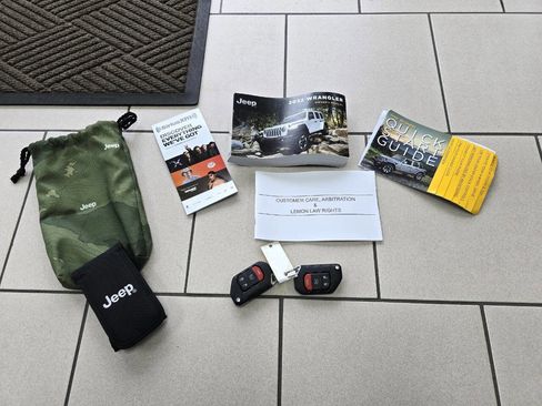 Used 2022 Jeep Wrangler Unlimited Sport image 40