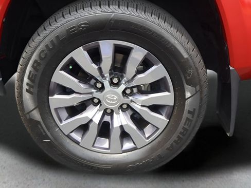Certified 2022 Toyota Tacoma Limited RWD image 27