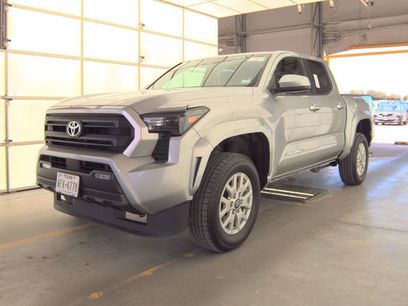 Used 2025 Toyota Tacoma SR5