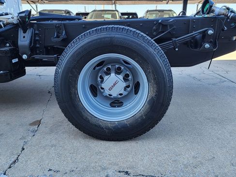 New 2026 GMC Sierra 3500 Pro w/ Convenience Package image 51