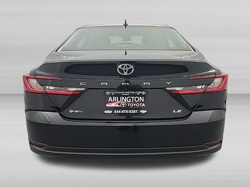 Used 2026 Toyota Camry LE FWD image 5