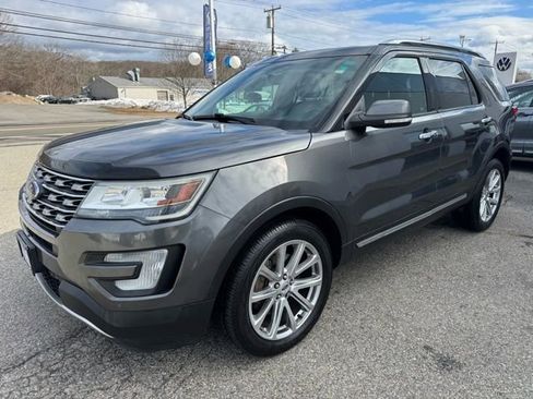 Used 2016 Ford Explorer Limited image 1