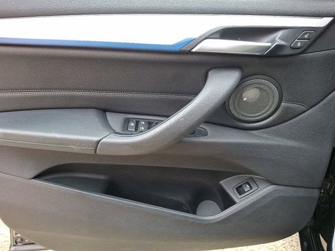 Used 2017 BMW X1 xDrive28i image 12