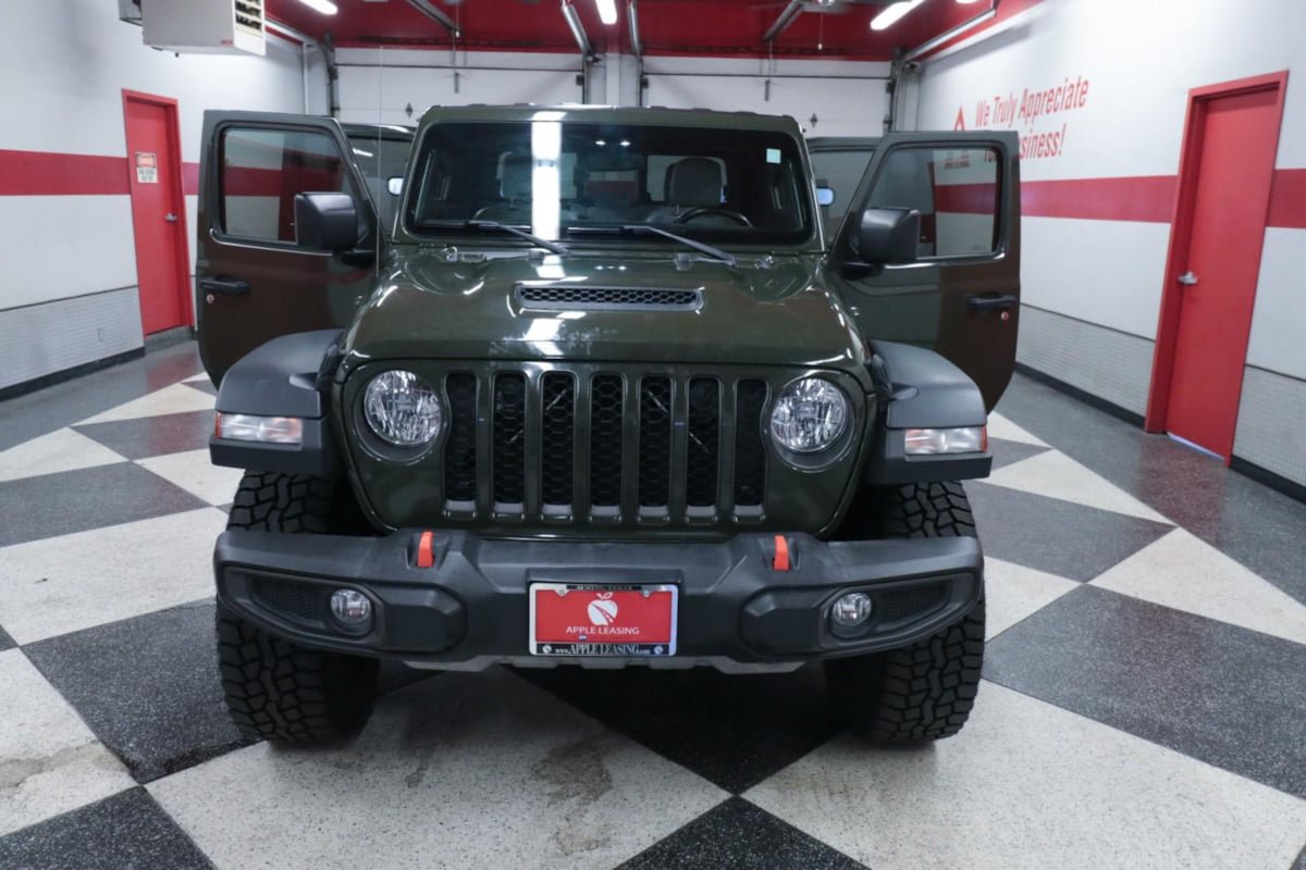 Used 2021 Jeep Gladiator Mojave AWD/4WD image 25