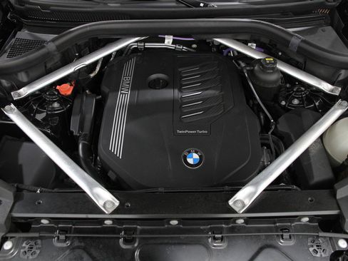 Certified 2023 BMW X5 xDrive40i w/ Premium Package image 21