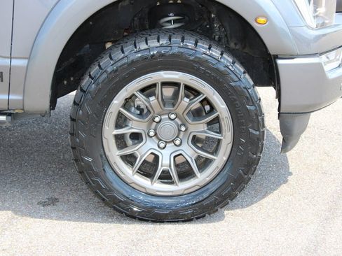 Used 2022 Ford F150 Lariat w/ Equipment Group 502A High AWD/4WD image 5