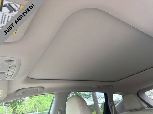 Certified 2017 Nissan Murano SL w/ SL Technology Package image 13