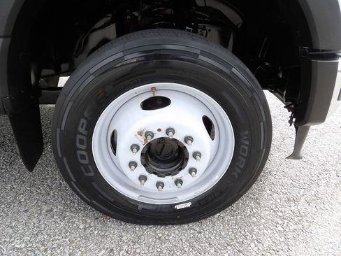 Used 2024 Ford F550 4x4 Crew Cab Super Duty w/ XLT Value Package image 61