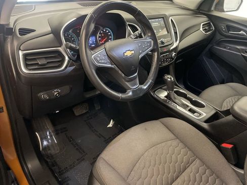 Used 2019 Chevrolet Equinox LT FWD image 4