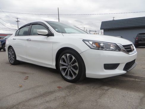 Used 2015 Honda Accord Sport image 1