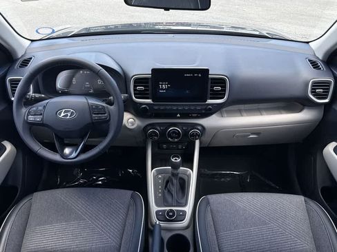 Used 2023 Hyundai Venue Limited w/ Cargo Package FWD image 24