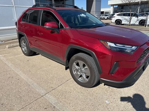 Used 2024 Toyota RAV4 XLE image 3