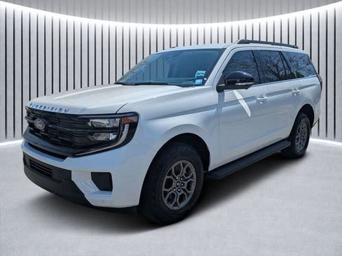 New 2026 Ford Expedition Active RWD image 8