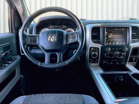 Used 2015 RAM 1500 Big Horn AWD/4WD image 9