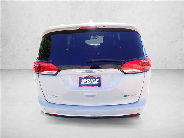 Used 2020 Chrysler Pacifica Limited w/ Advanced Safetytec Group FWD image 3
