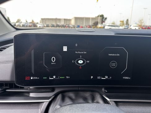 Used 2026 Kia Carnival SX FWD image 6