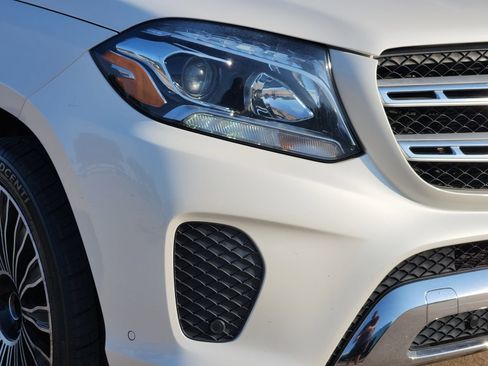 Used 2017 Mercedes-Benz GLS 450 4MATIC w/ Premium Package image 9