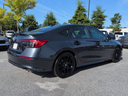 Used 2024 Honda Civic Sport image 4