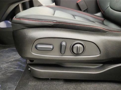 New 2027 Chevrolet Bolt RS w/ Technology Package image 28