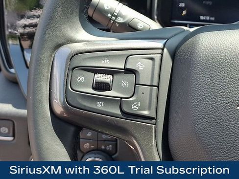 Used 2025 Chevrolet Silverado 2500 ZR2 w/ Technology Package AWD/4WD image 7