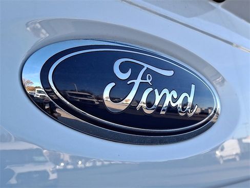 New 2022 Ford F150 XL w/ Equipment Group 101A High image 4