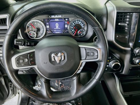 Used 2022 RAM 1500 Big Horn AWD/4WD image 11