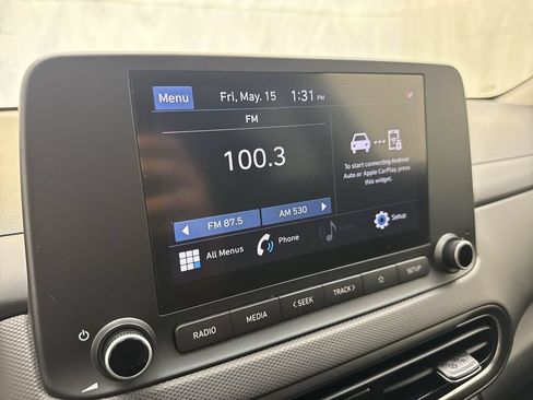 Used 2023 Hyundai Kona SEL AWD/4WD image 16