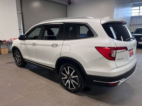 Used 2020 Honda Pilot Touring image 5
