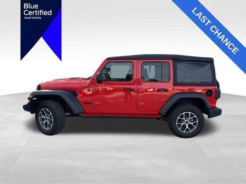 Used 2026 Jeep Wrangler Unlimited Sport AWD/4WD image 4