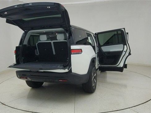 Used 2024 Rivian R1S Adventure image 76