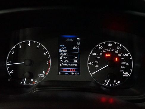 Used 2025 Toyota Corolla LE FWD image 15