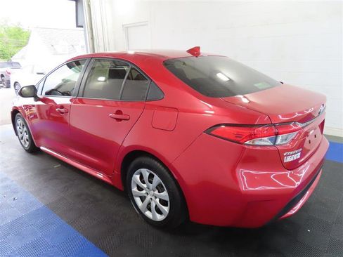 Used 2021 Toyota Corolla LE FWD image 10