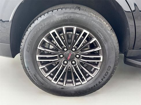 Used 2025 GMC Yukon Elevation AWD/4WD image 33