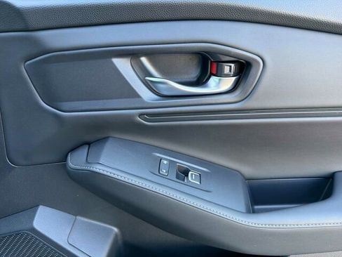 Used 2025 Honda Accord Sport image 21
