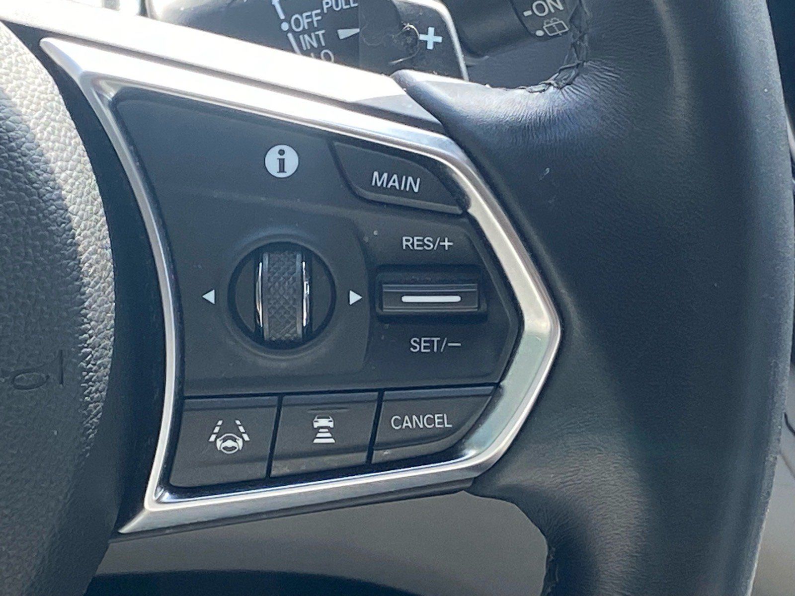 Used 2021 Acura RDX w/ Technology Package AWD/4WD image 8