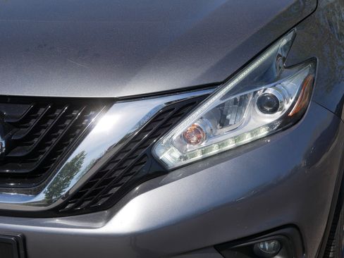 Used 2015 Nissan Murano Platinum w/ Platinum Technology Package AWD/4WD image 16