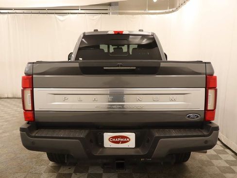 Certified 2022 Ford F250 Platinum w/ FX4 Off-Road Package AWD/4WD image 5