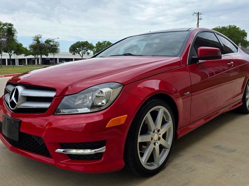 Used 2012 Mercedes-Benz C 250 Coupe image 5
