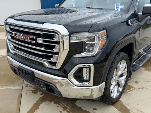 Used 2019 GMC Sierra 1500 SLT w/ SLT Premium Package AWD/4WD image 8