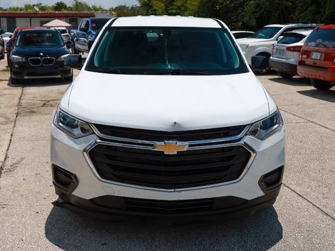 Used 2021 Chevrolet Traverse LS FWD image 13