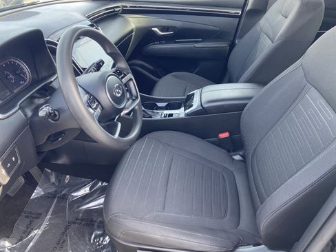 Used 2023 Hyundai Santa Cruz SE image 15