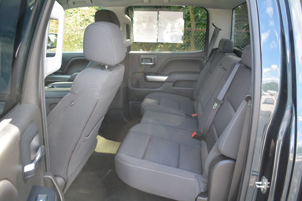 Used 2018 Chevrolet Silverado 1500 LT w/ All Star Edition AWD/4WD image 20