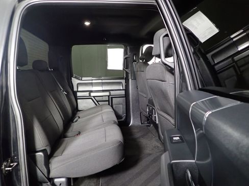 Used 2018 Ford F150 XLT w/ Equipment Group 301A Mid RWD image 40