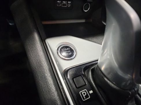 Used 2025 Nissan Altima 2.5 SV FWD image 23