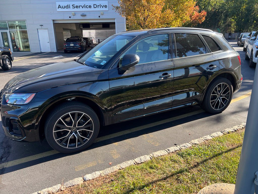 Used 2024 Audi SQ5 Premium Plus w/ Premium Plus Package AWD/4WD image 1