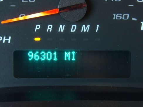 Used 2020 Chevrolet Express 2500 w/ Safety Package image 21