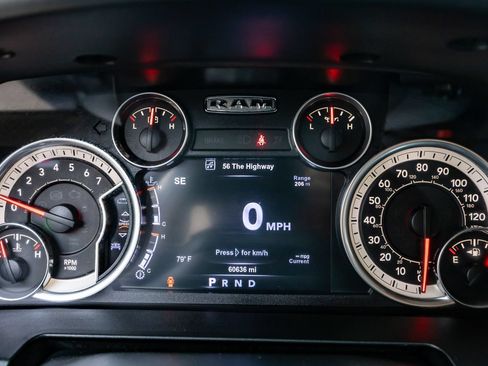 Used 2017 RAM 1500 Lone Star AWD/4WD image 19