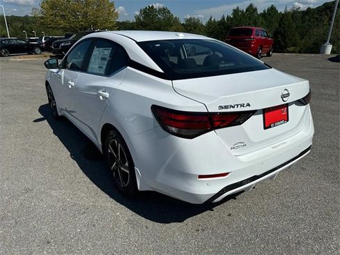 New 2025 Nissan Sentra SV w/ All-Weather Package image 6